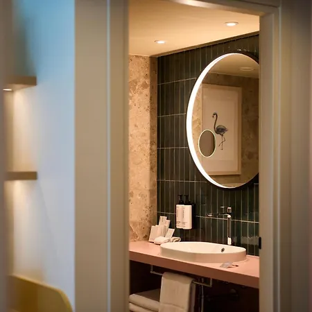 Voco Malta By Ihg Hotel