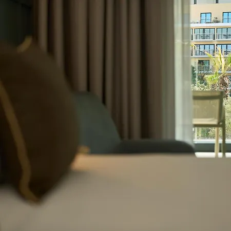 Voco Malta By Ihg 5* Saint Julian's