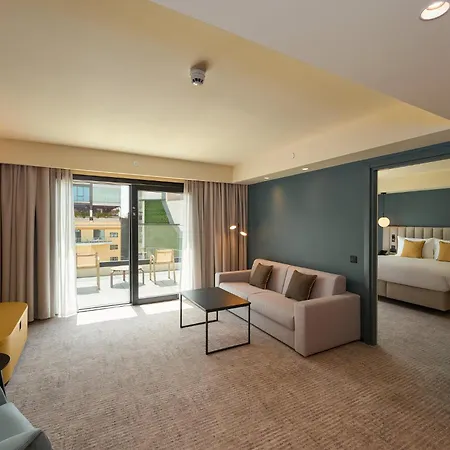 Hotel Voco Malta By Ihg Saint Julian's