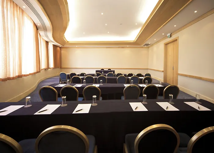 Voco Malta By Ihg 5*