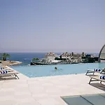 Voco Malta By Ihg