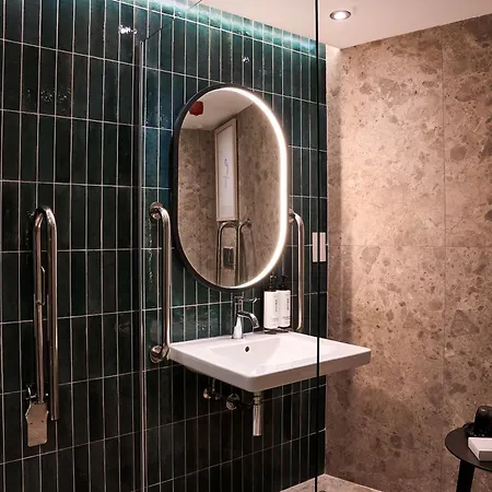 Voco Malta By Ihg 5*