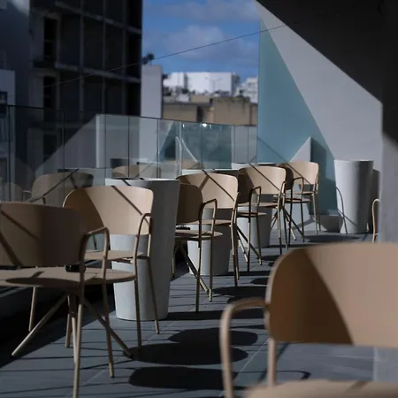 Voco Malta By Ihg Hotell
