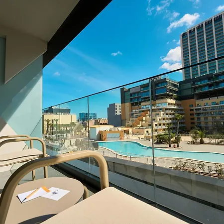 Hotel Voco Malta By Ihg 5*