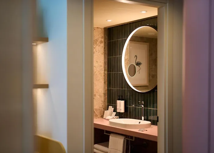 Voco Malta By Ihg Hotel