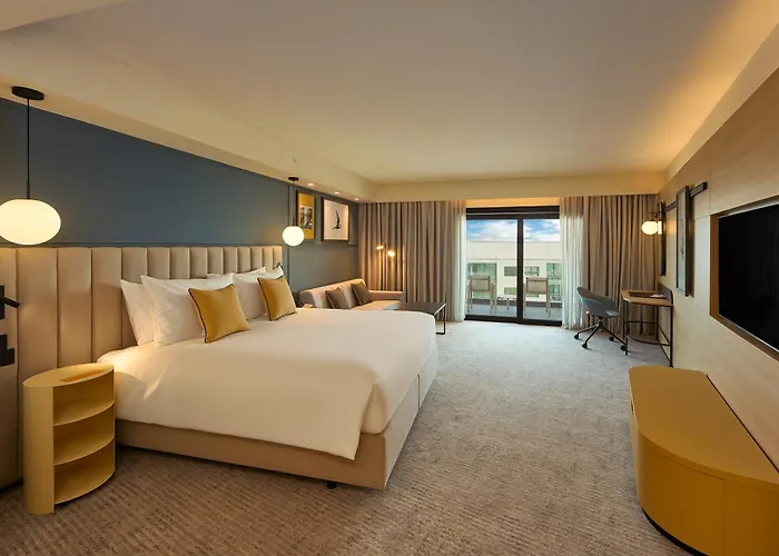 Voco Malta By Ihg Ξενοδοχείο 5*