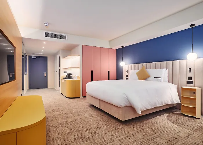 Hotel Voco Malta By Ihg Saint Julian's