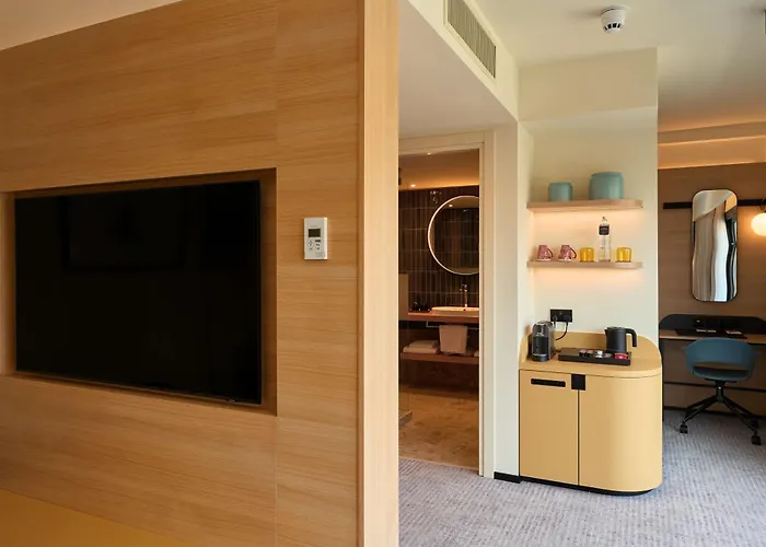 Voco Malta By Ihg Hotel Saint Julian's