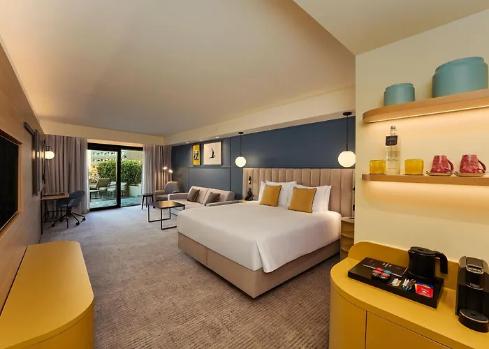 Hotel Voco Malta By Ihg Saint Julian's